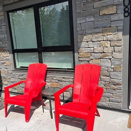 Mountain View Studio In Town Canmore Esterno foto